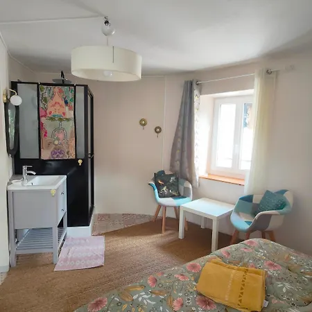 Vue Sur Riviere, Douce Reine Apartamento *